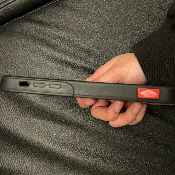 Vans iPhone 8 plus Case - Picture 3 of 4